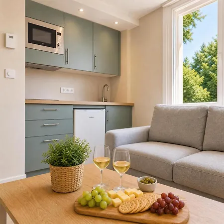 Neuf En Duplex - Ac - Wifi - Proche ニース
